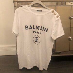 Balmain white T-shirt￼ gold hardware
